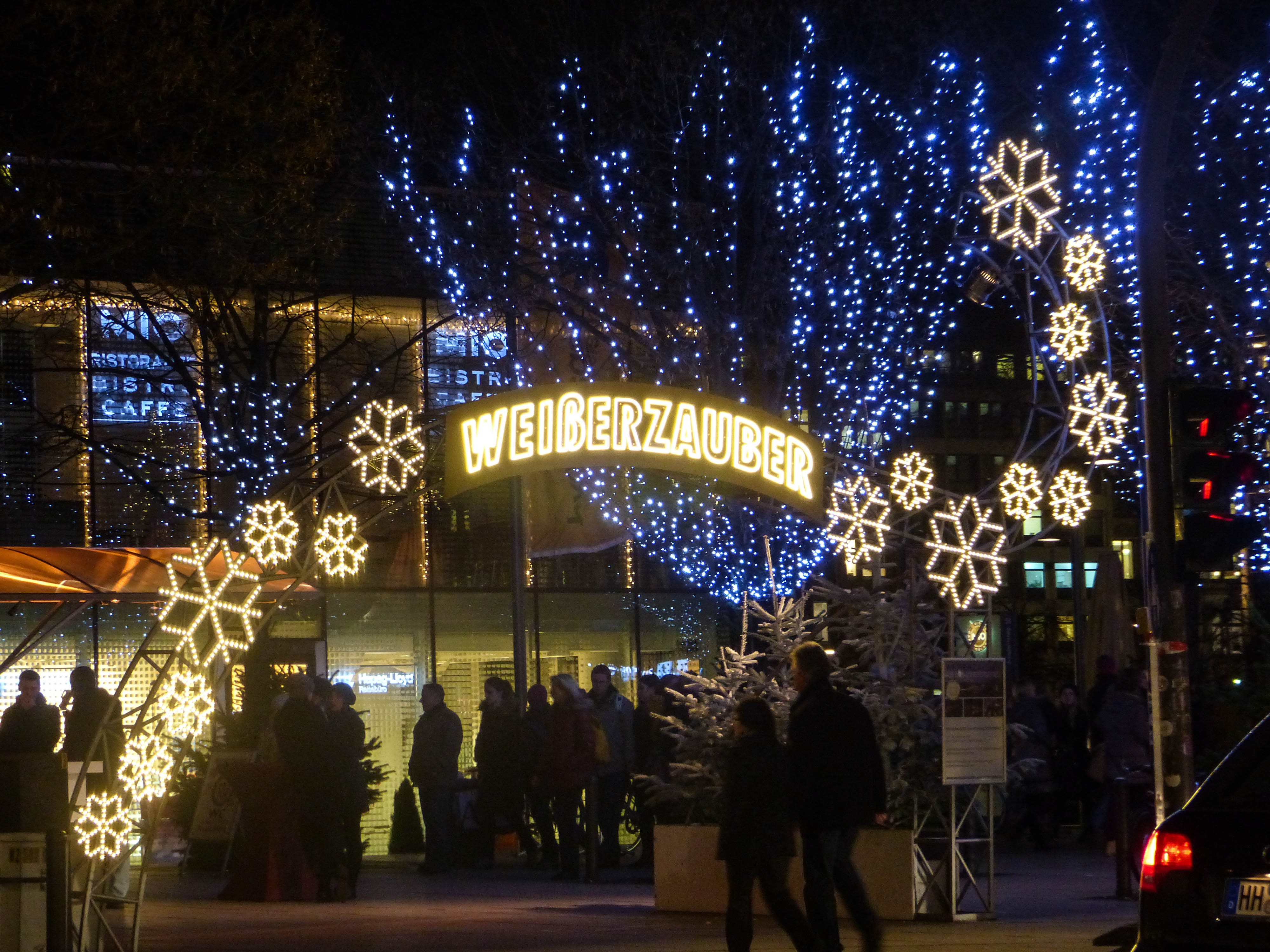 Weihnachtsmarkt "Weißerzauber" Jungfernstieg