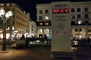 Uhr zählt Countdown zum Olympia-Referendum