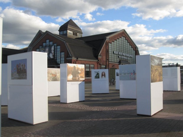 Deichtorhallen mit Ausstellung von Luca Guido Andrea Giombini