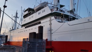 Museumsschiff Cap San Diego an der Überseebrücke