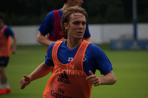 Alen-Halilovic brim ersten HSV-Training