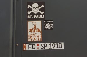 Solidarität der Fans des FC St. Pauli mit Deniz Naki