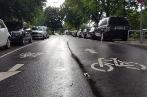 Die fertiggestellte Fahrradstraße am Leinpfad