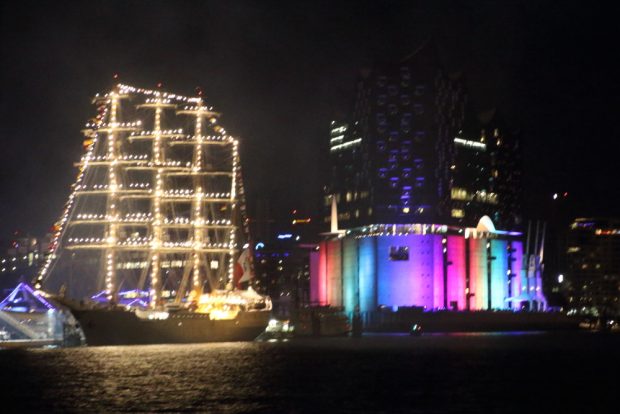 Elbphilharmonie Illumination annlässlich des CSD