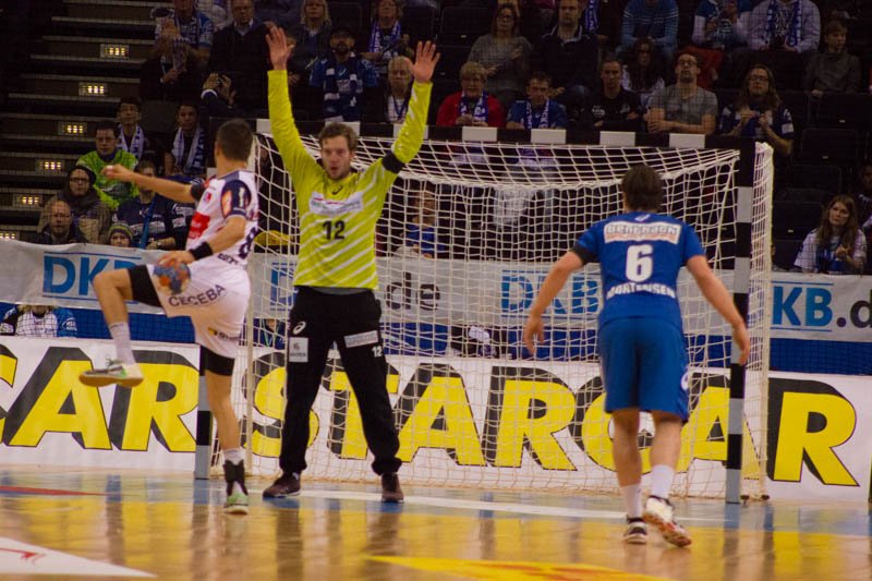 Jens Vortmann im Tor des HSV Handball