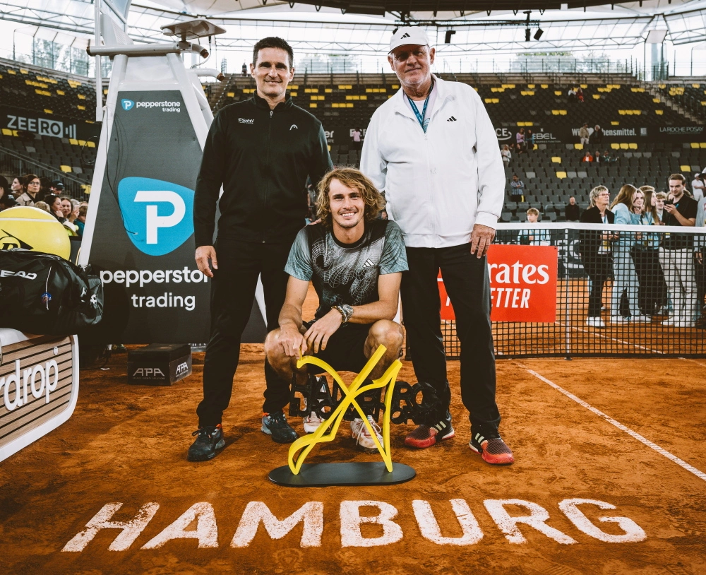 Alexander Zverev siergt in Hamburg