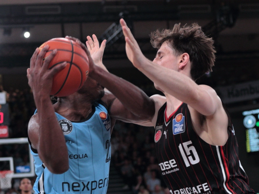 Hamburg Towers vs Bamberg