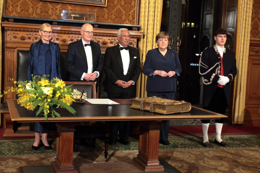Angela Merkel und Antonio Costa mit Bürgermeister Peter Tschentscher beim matthiae Mahl 2026